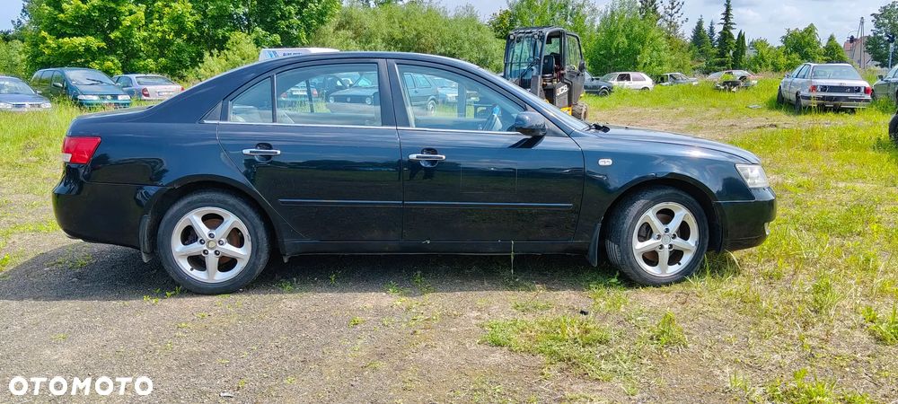 Hyundai Sonata 3.3 V6 Cały na części - 6
