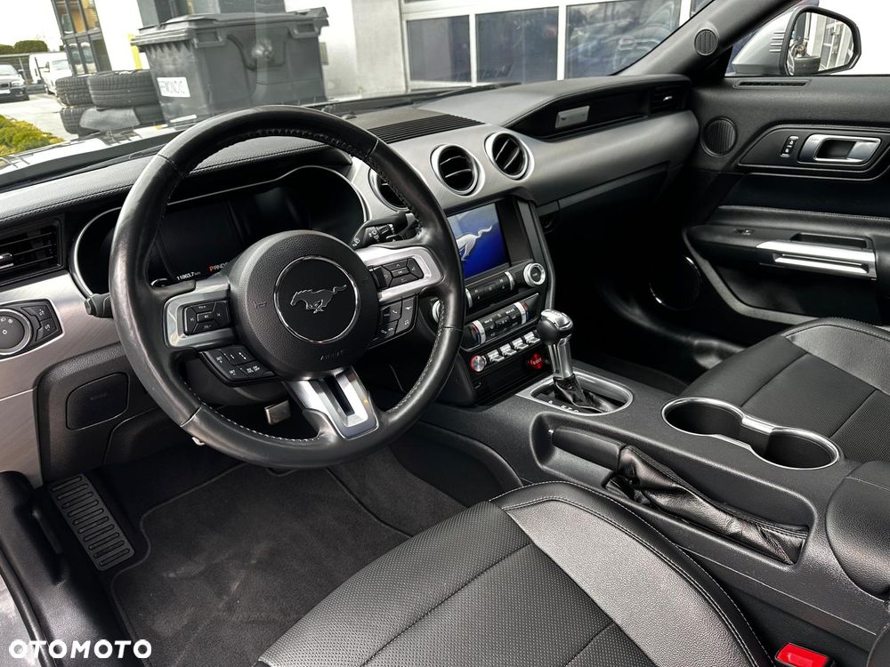 Ford Mustang 5.0 V8 GT - 19
