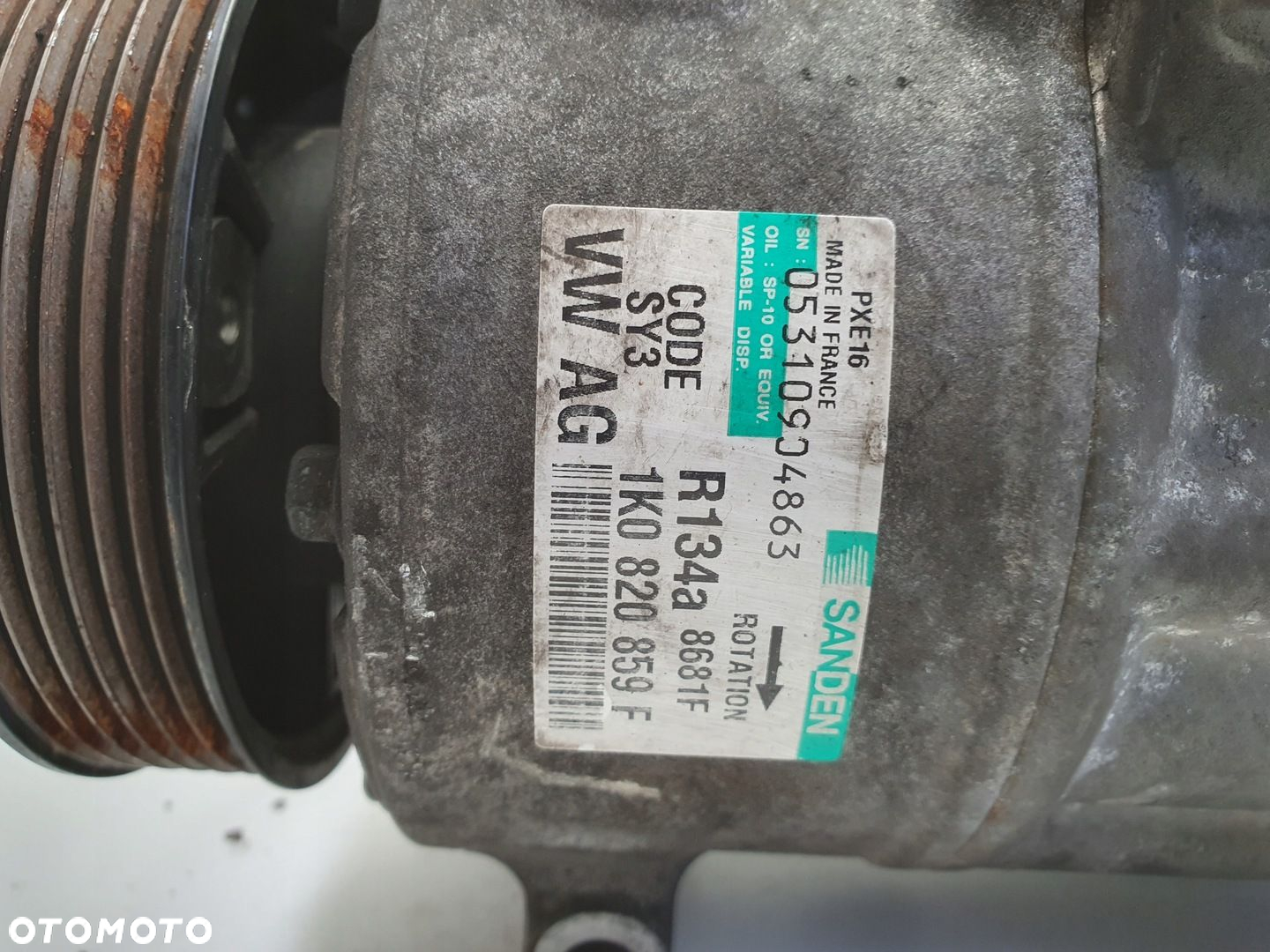VW Passat B6 2.0 TDI SPRĘŻARKA KLIMATYZACJI 1K0820859F - 2