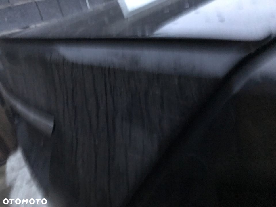 MERCEDES 204 kompletna klapa lotka kolor 197 igla - 2