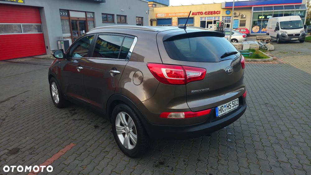 Kia Sportage 2.0 CRDI S - 6