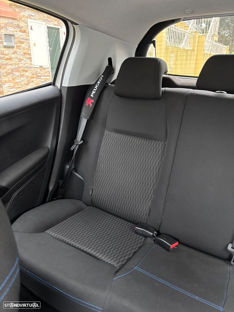 Peugeot 208 1.2 PureTech Style - 5