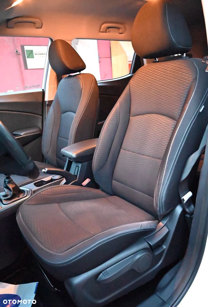 SsangYong/KGM XLV - 33