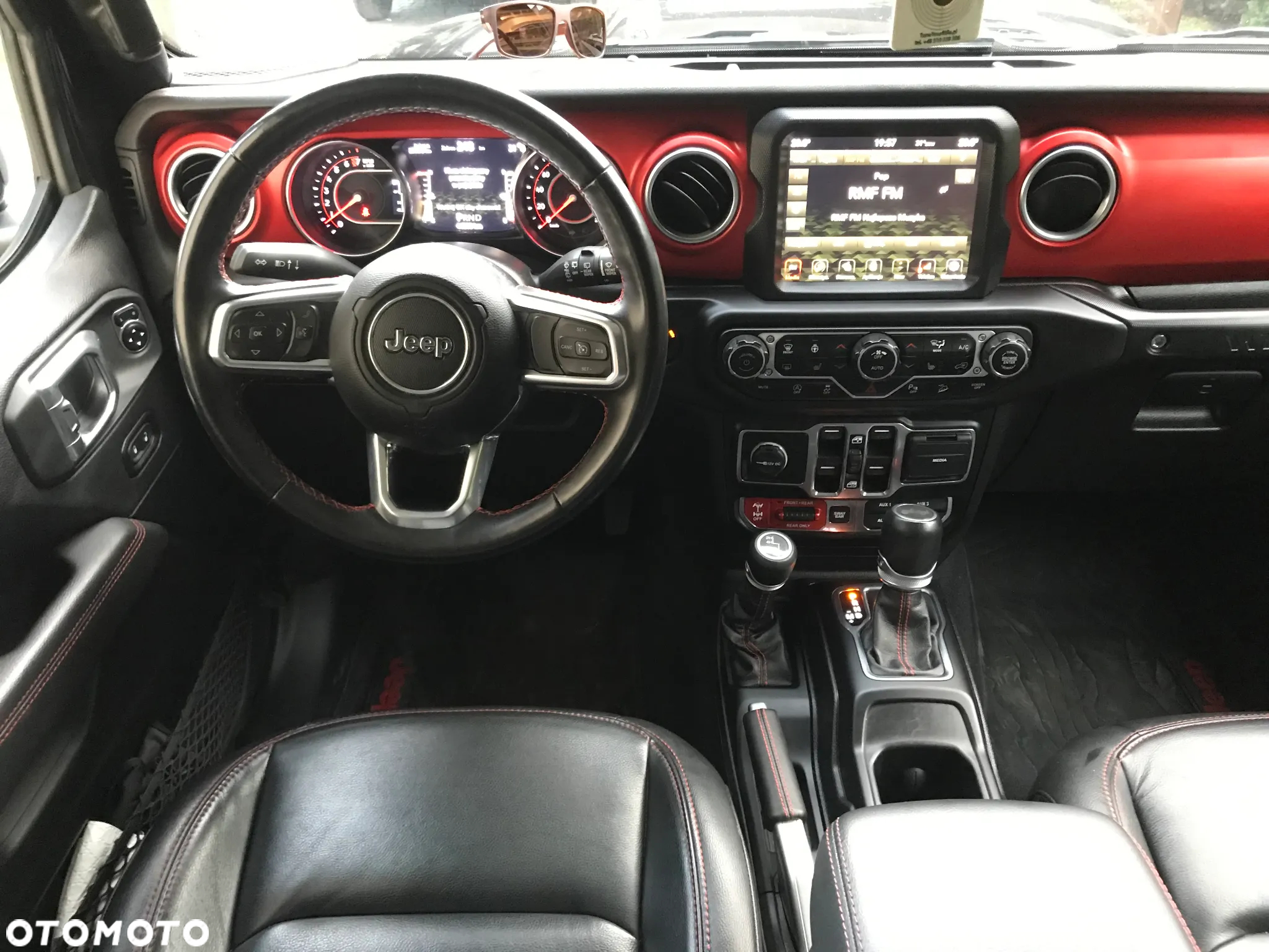 Jeep Wrangler - 13