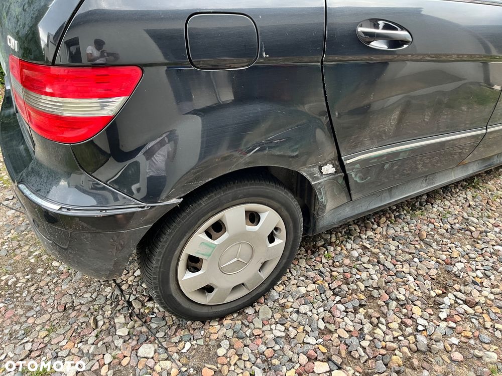 Mercedes-Benz Klasa B 180 CDI DPF Autotronic Special Edition - 19