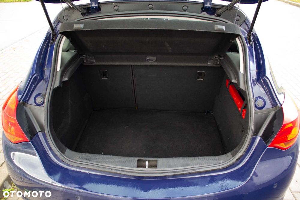 Opel Astra 1.7 CDTI DPF Active - 12