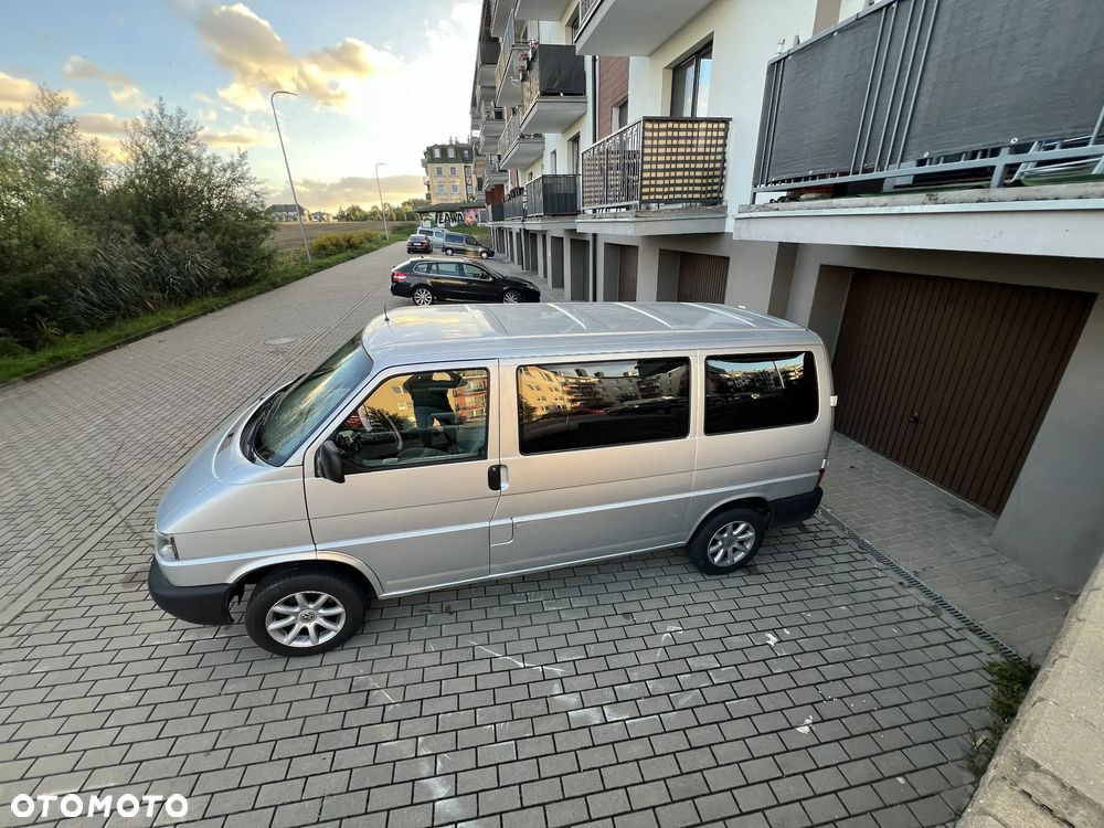 Volkswagen Transporter - 5