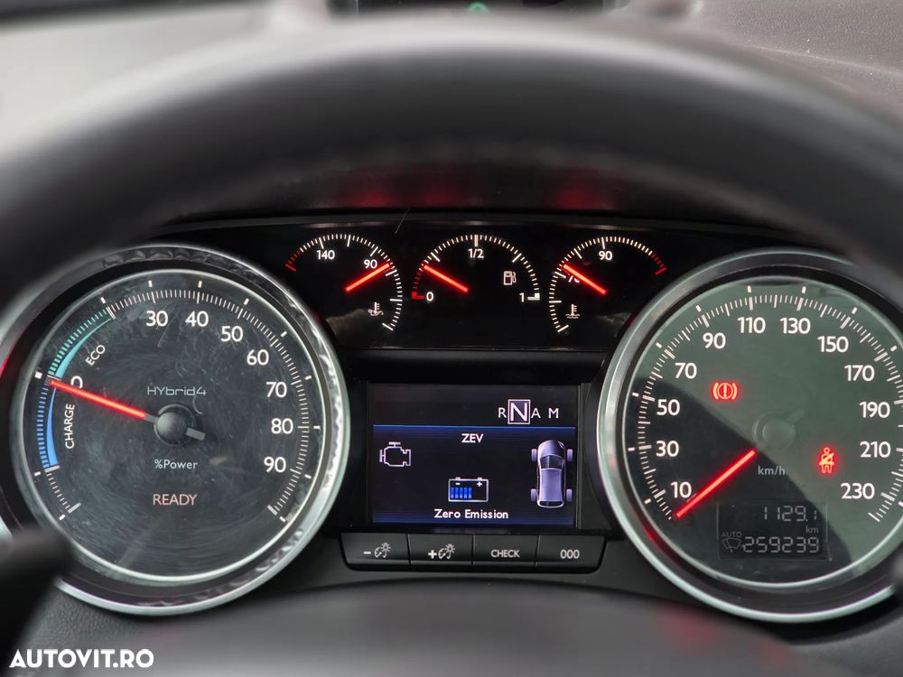 Peugeot 508 2.0 HDi FAP BMP Hybrid4 - 31