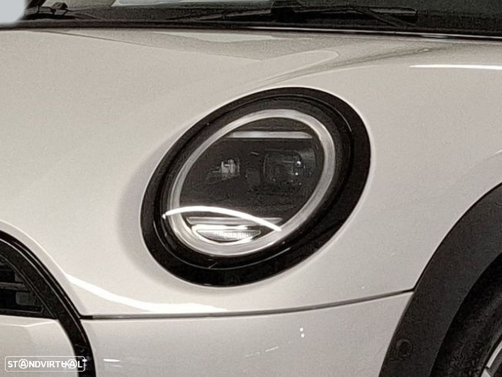 MINI 5 Portas Cooper Auto - 3