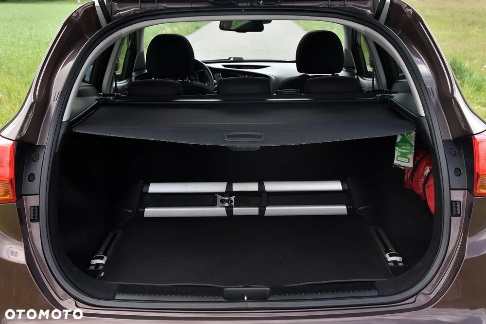 Kia Ceed 1.6 GDI Business Line - 30