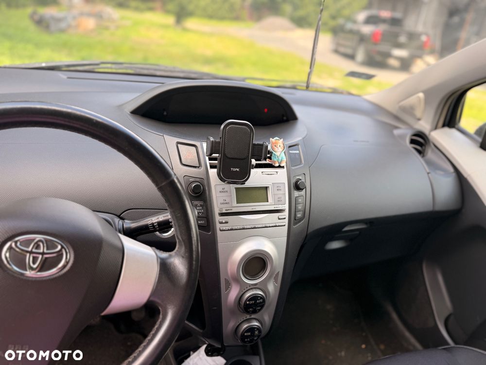 Toyota Yaris 1.3 Luna - 5