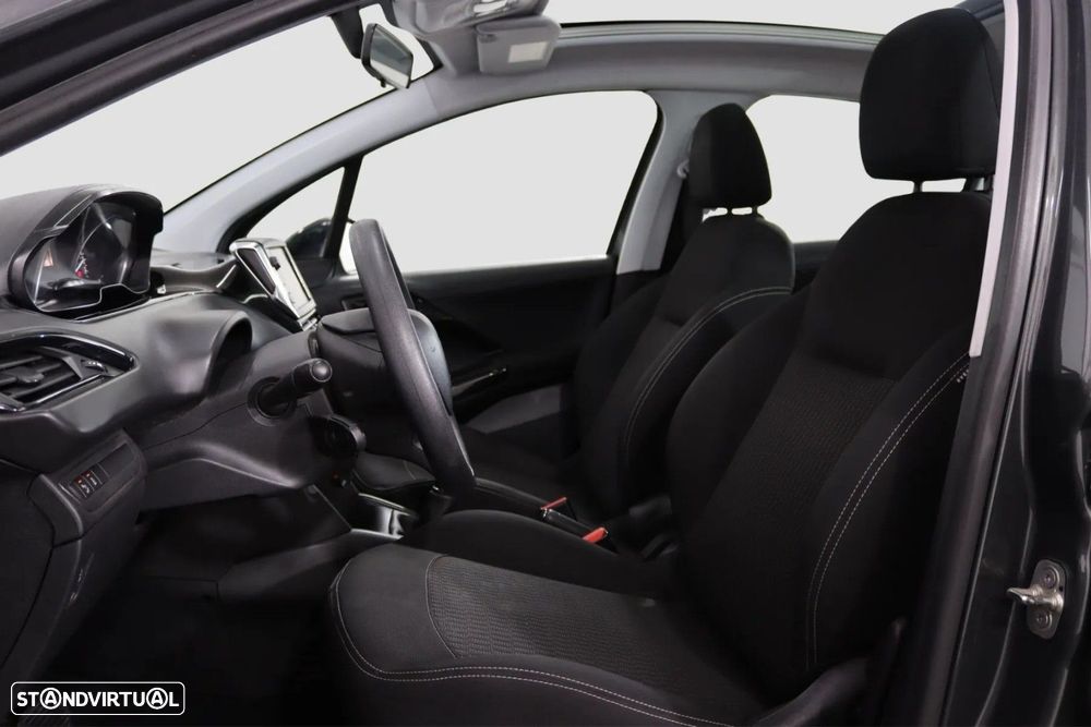 Peugeot 208 PureTech 82 Active - 11