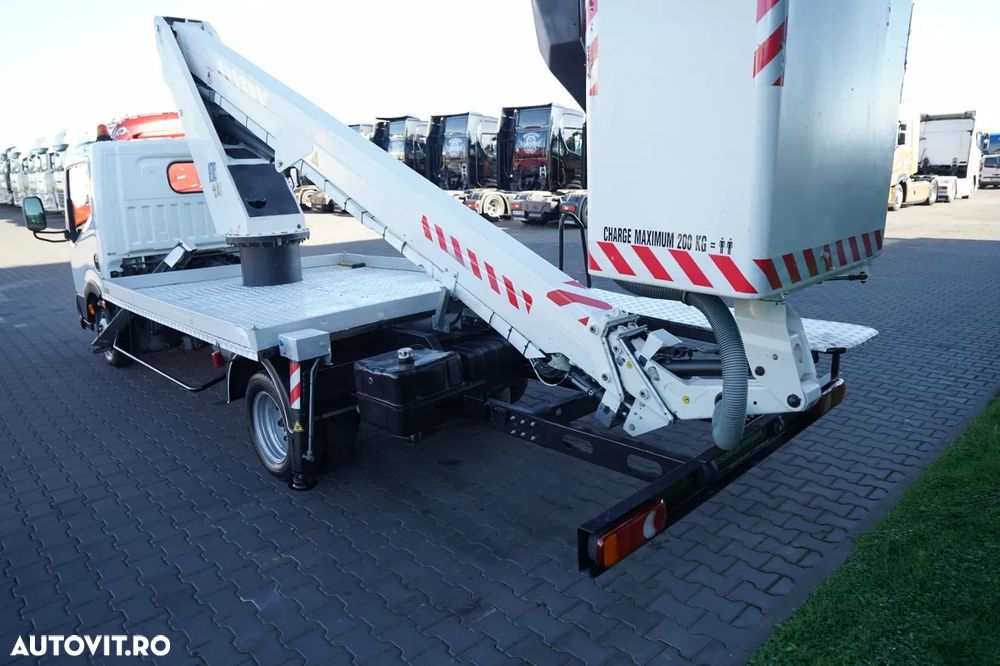 Nissan CABSTAR / ELEVATOR DE 20 DE METRI / GSR E200TE4 / DUBLU / CAPACITATE DE RIDICARE - 200 kg / 4 STABILIZATOARE / - 16