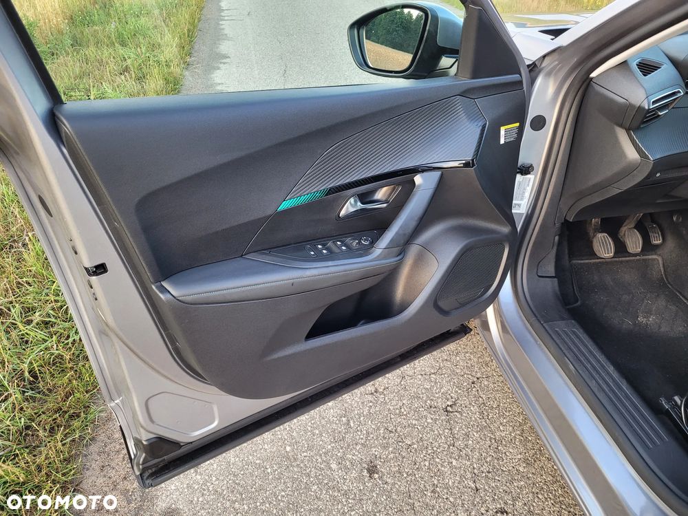 Peugeot 2008 PureTech 100 Active - 21
