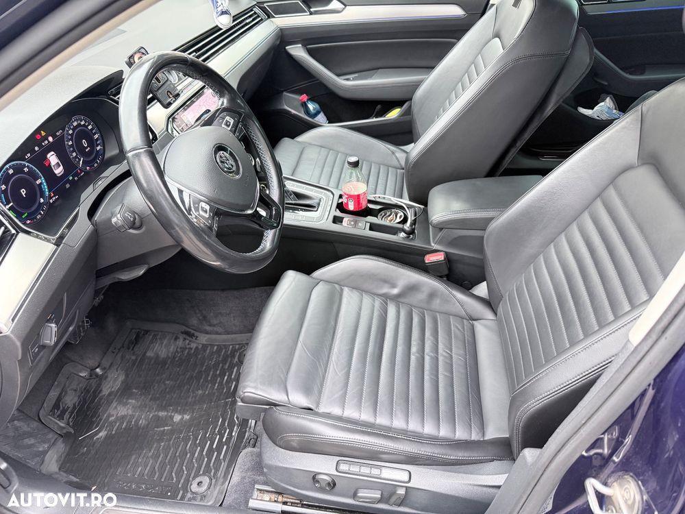 Volkswagen Passat - 6
