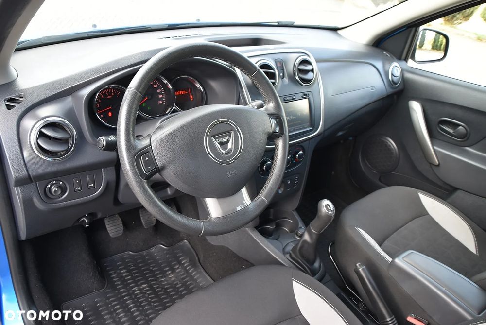 Dacia Sandero Stepway - 24