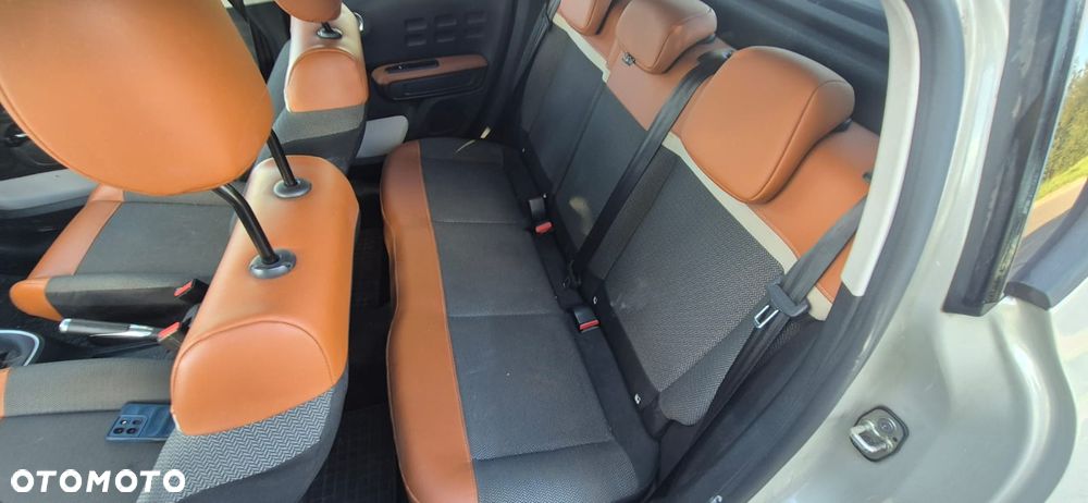 Citroën C3 1.2 PureTech Live - 19