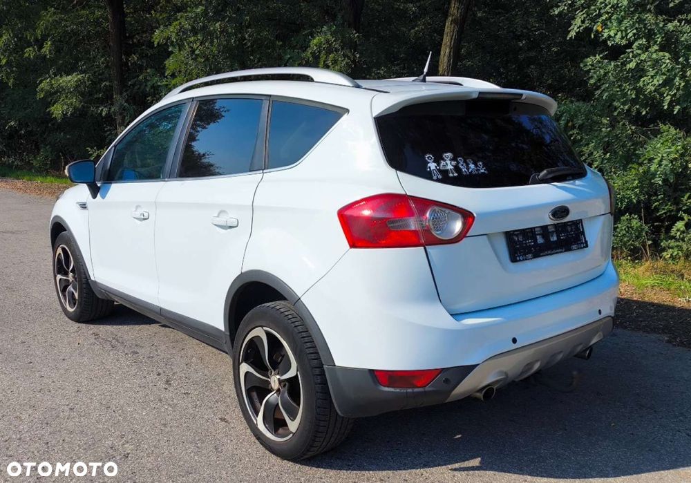 Ford Kuga - 3