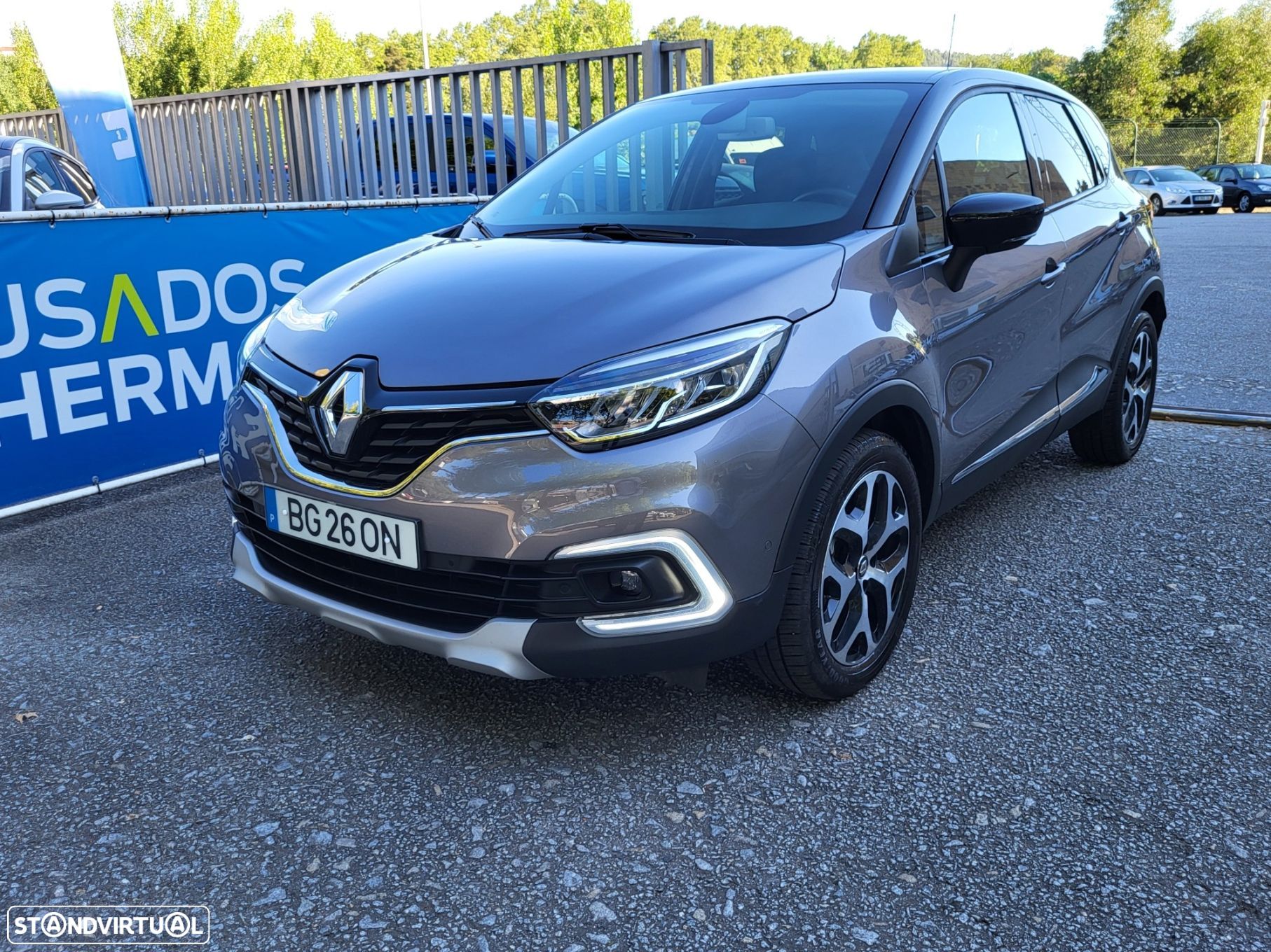 Renault Captur 1.3 TCe Exclusive - 1