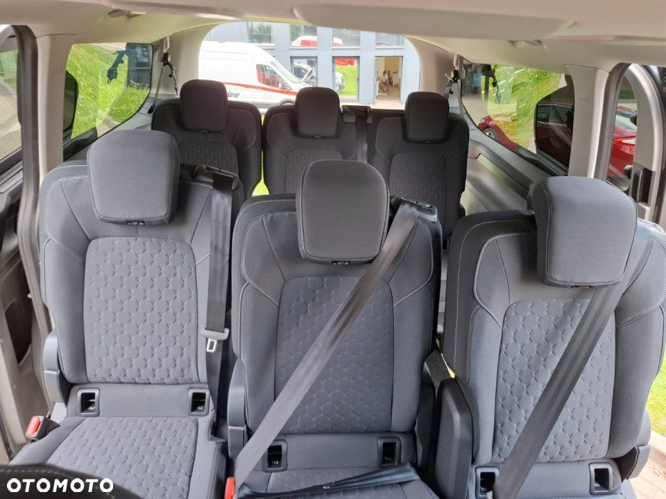 Ford Tourneo Custom - 7