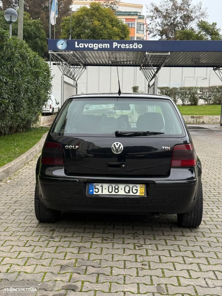 VW Golf 1.9 TDi 25 Anos - 10