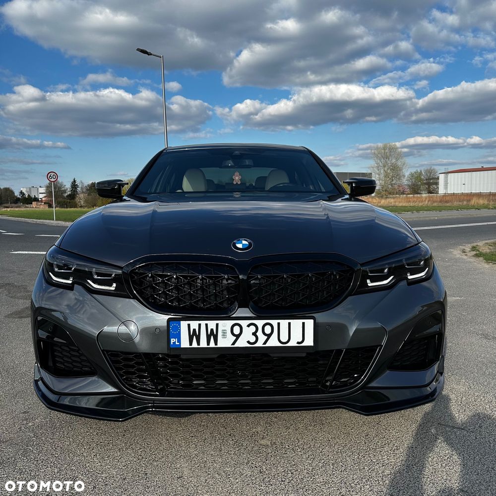 BMW Seria 3 330i M Sport - 4