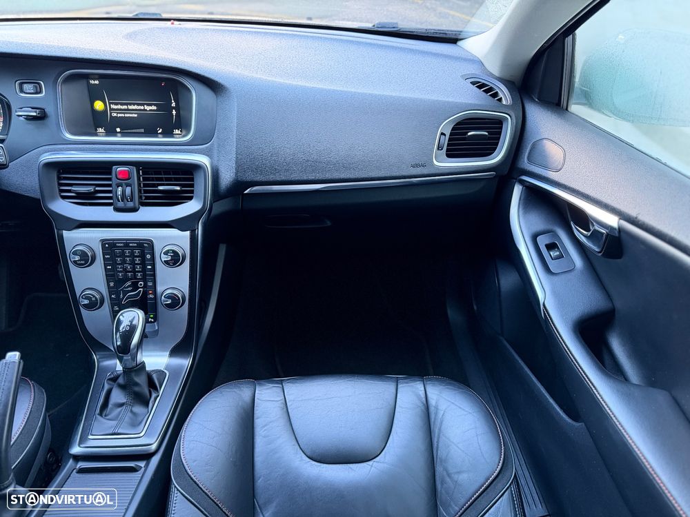 Volvo V40 D2 Powershift Ocean Race - 16