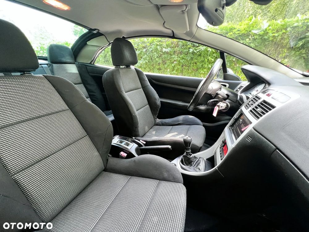 Peugeot 307 - 12
