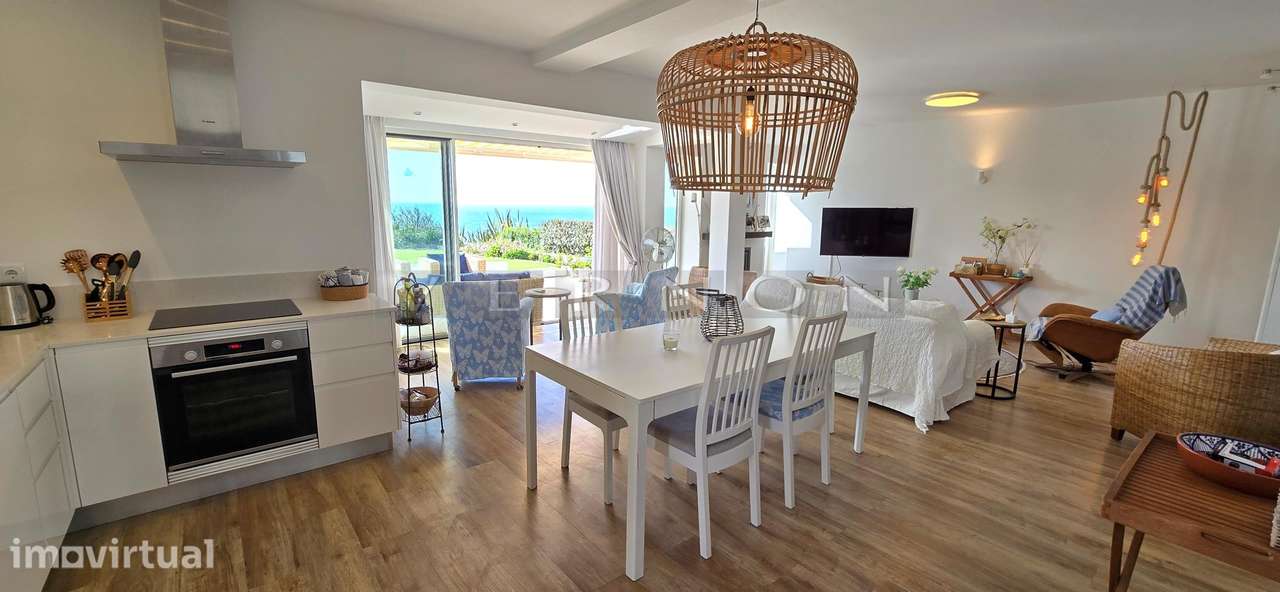 Carvoeiro, moradia geminada renovada com 2 quartos e vistas deslumbran - Grande imagem: 3/40