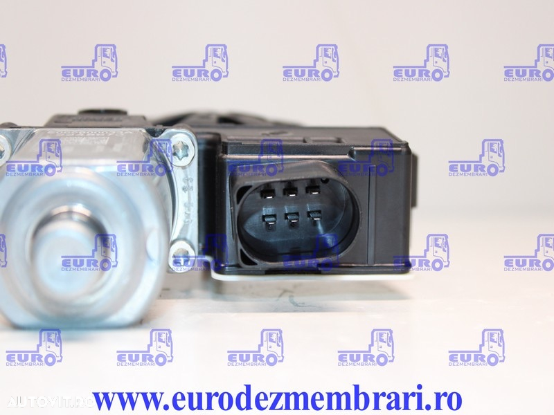 MOTORAS GEAM DREAPTA DAF XF XG 2248673, 0130822131 - 3
