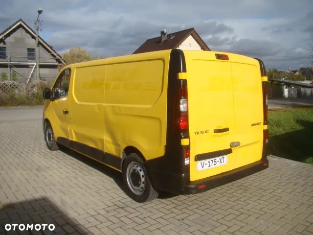 Renault TRAFIC - 6