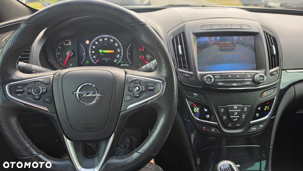 Opel Insignia - 10