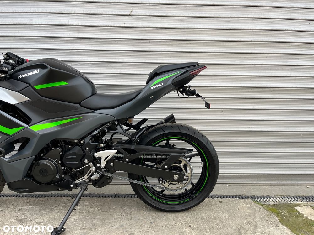 Kawasaki Ninja - 31