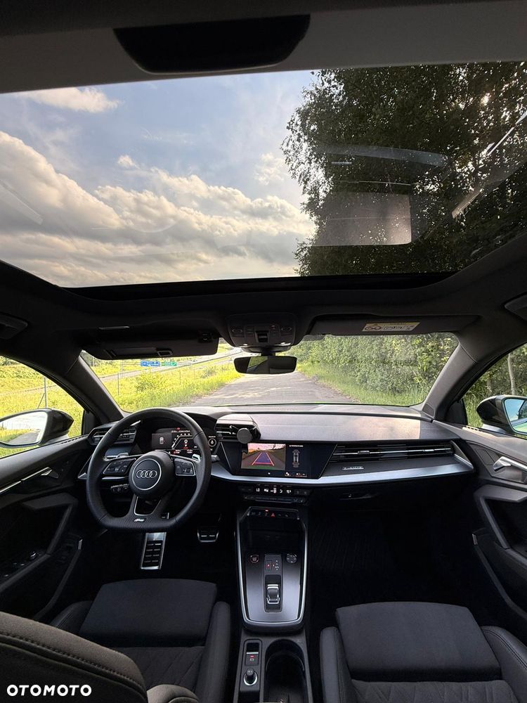 Audi RS3 Limousine - 17