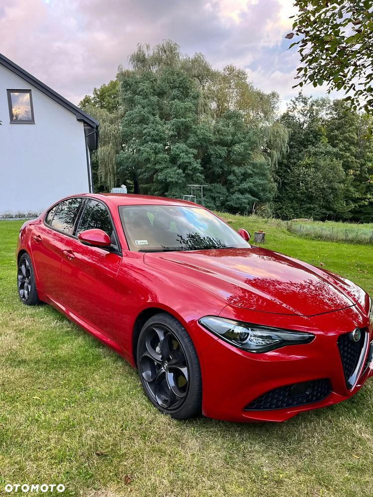 Alfa Romeo Giulia - 4