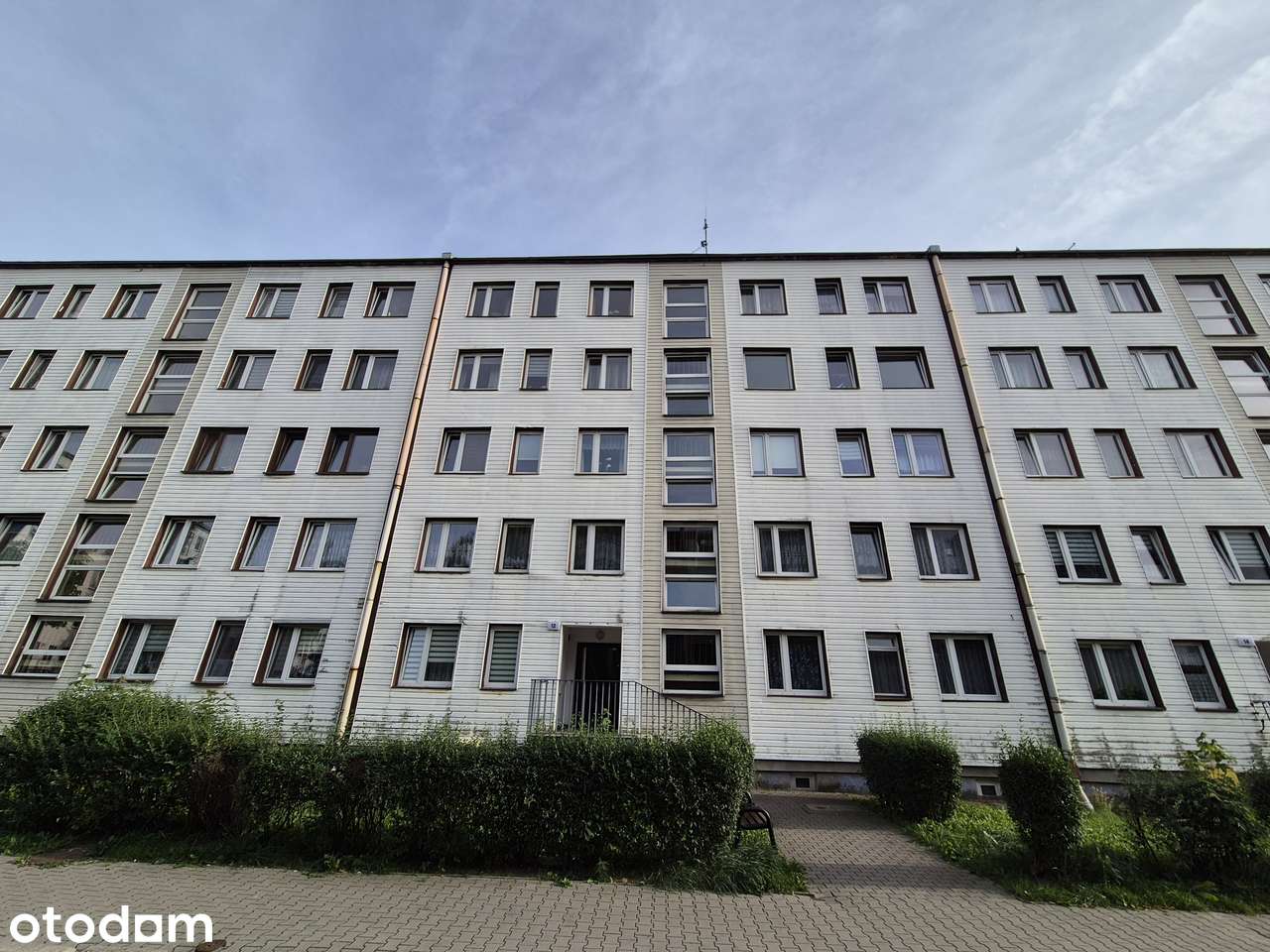 Przestronne 3-pokojowe mieszkanie z balkonem w świetnej lokalizacji