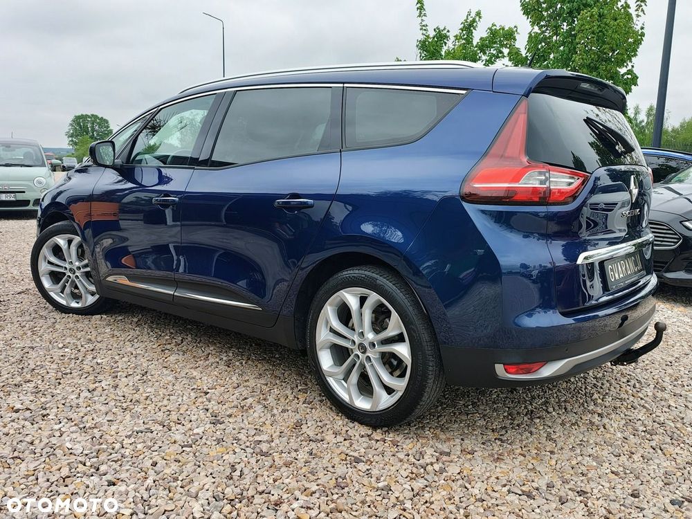 Renault Grand Scenic - 20