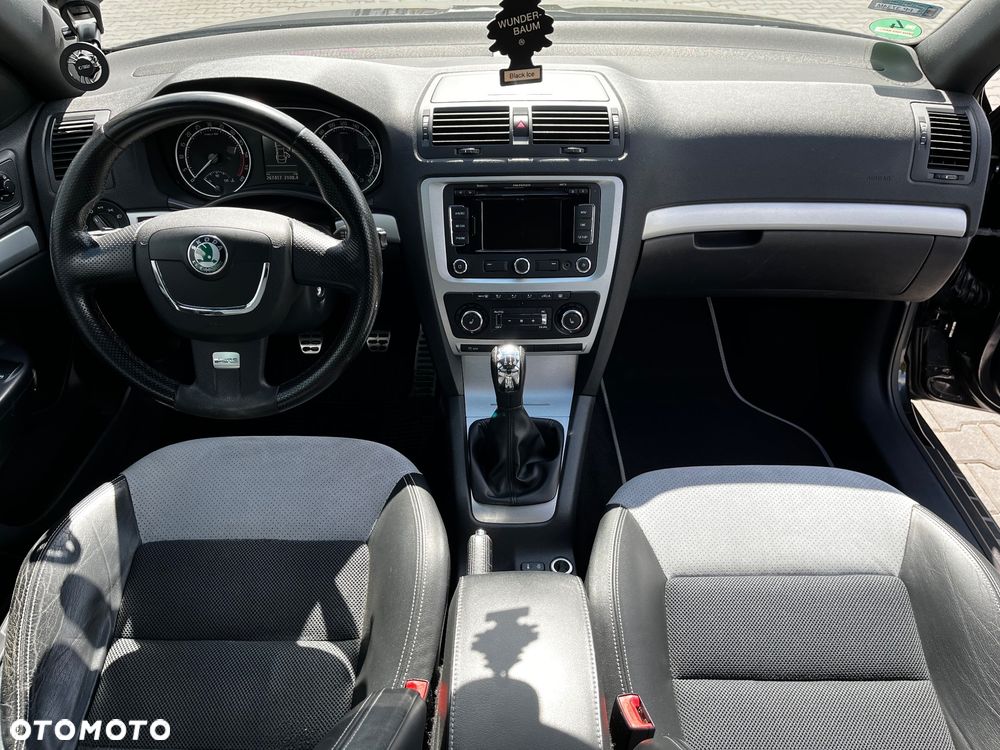 Skoda Octavia 2.0 TDI DPF RS - 13