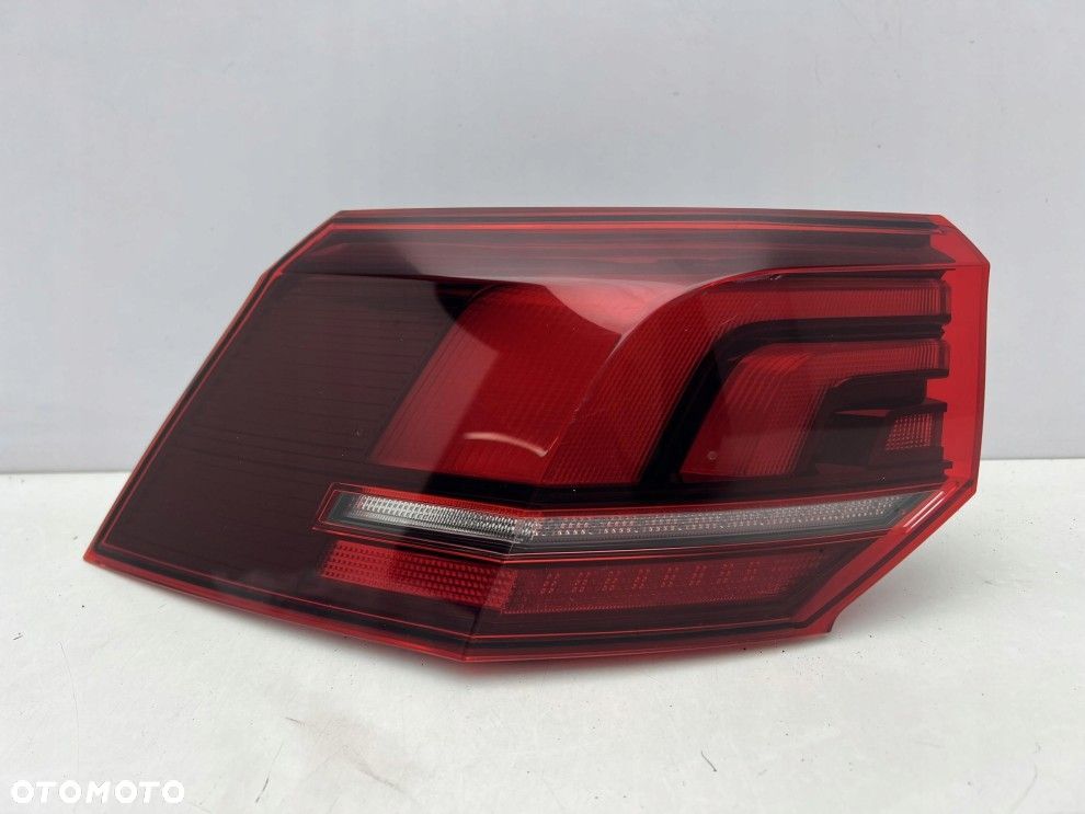 VW GOLF 8 VIII LIFT 5H0945095E LAMPA TYLNA LEWA TYŁ LED 2024- - 1