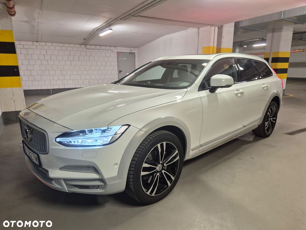 Volvo V90 Cross Country T6 AWD Ocean Race - 19
