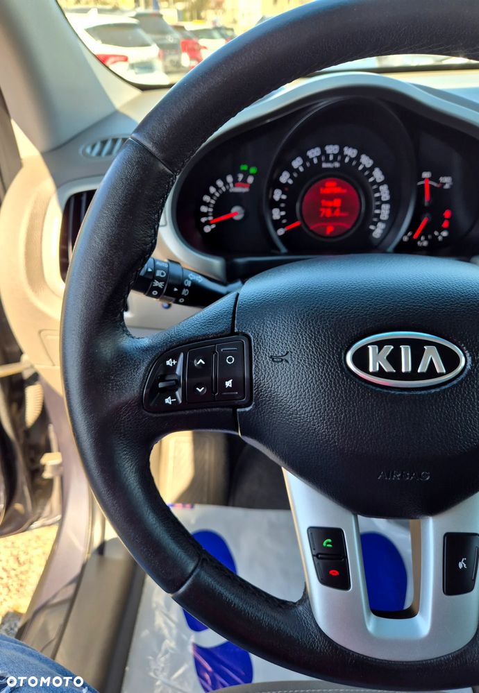 Kia Sportage 2.0 XL 2WD - 23