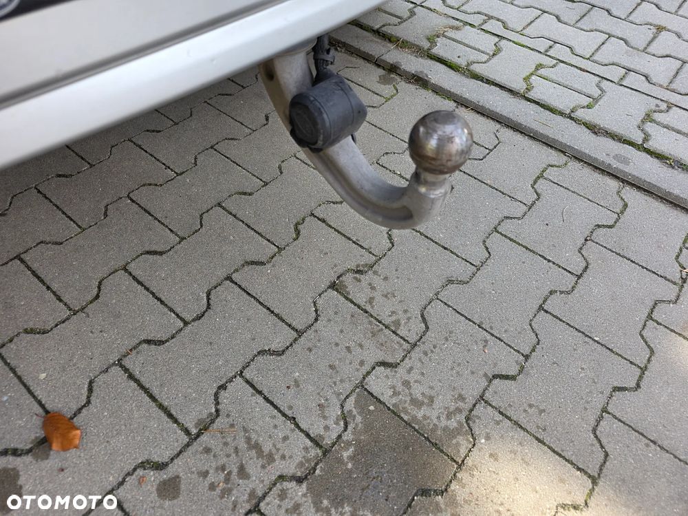 Land Rover Defender 110 2.0 P400e PHEV XS Edition - 26