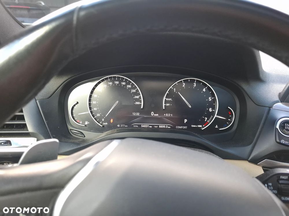 BMW X3 xDrive30i GPF Luxury Line - 6