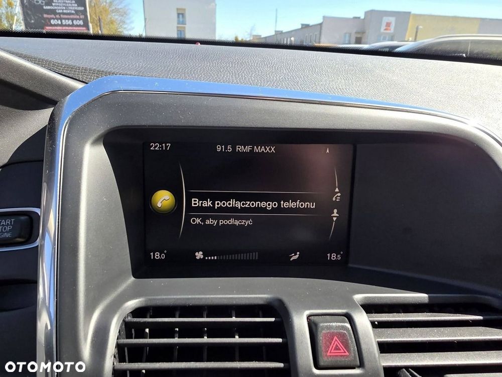 Volvo XC 60 T5 Geartronic Kinetic - 23