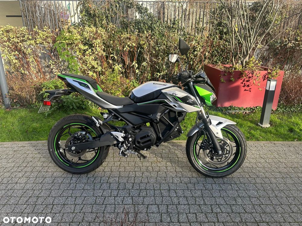 Kawasaki Z - 2