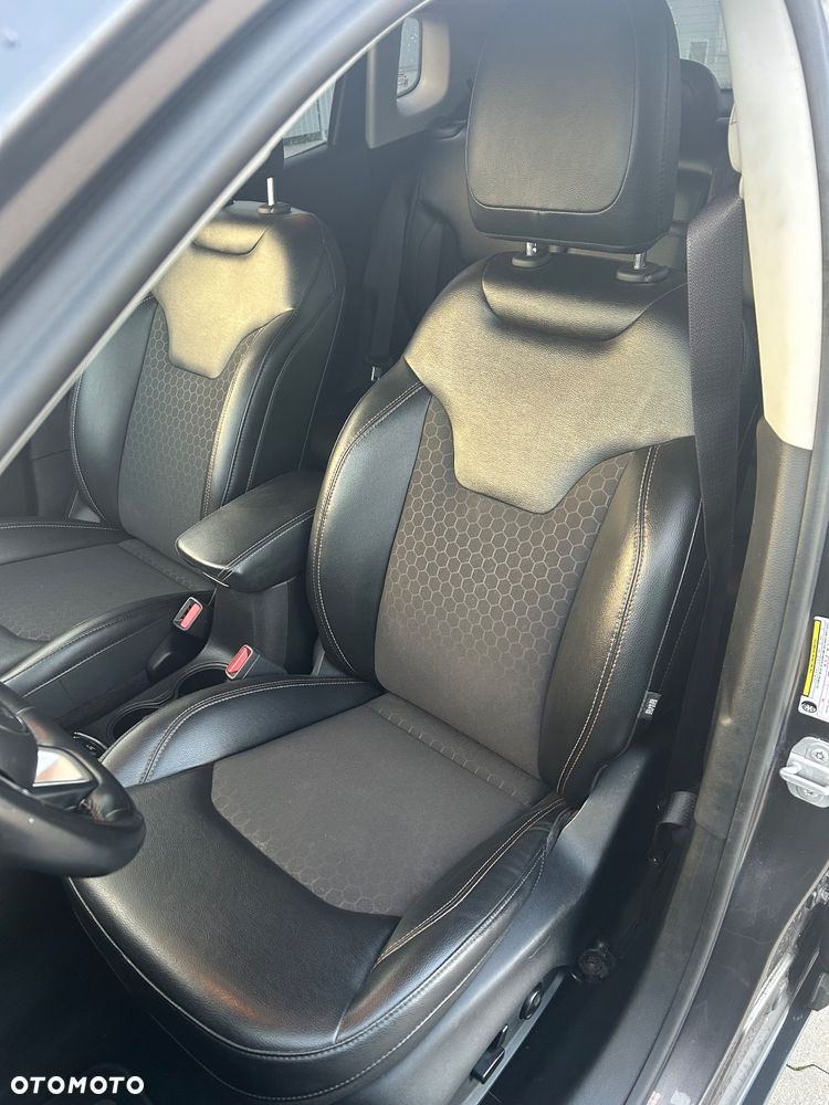 Jeep Compass - 13