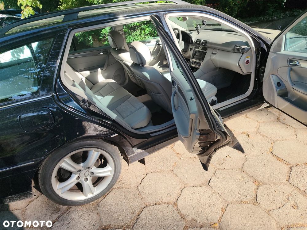 Mercedes-Benz Klasa C 200 T Kompressor Avantgarde - 10