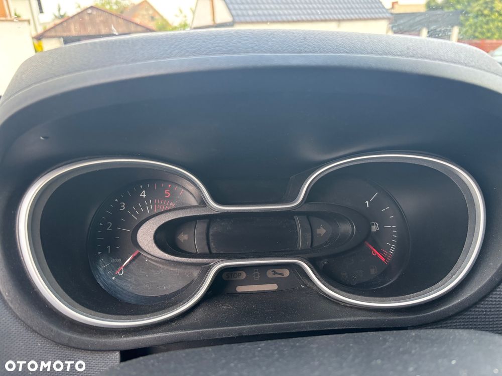 Renault Trafic - 15