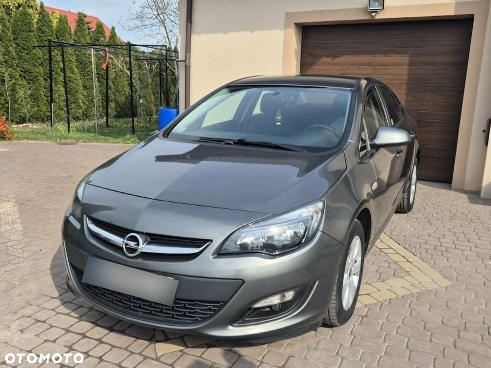 Opel Astra 1.6 Business - 27