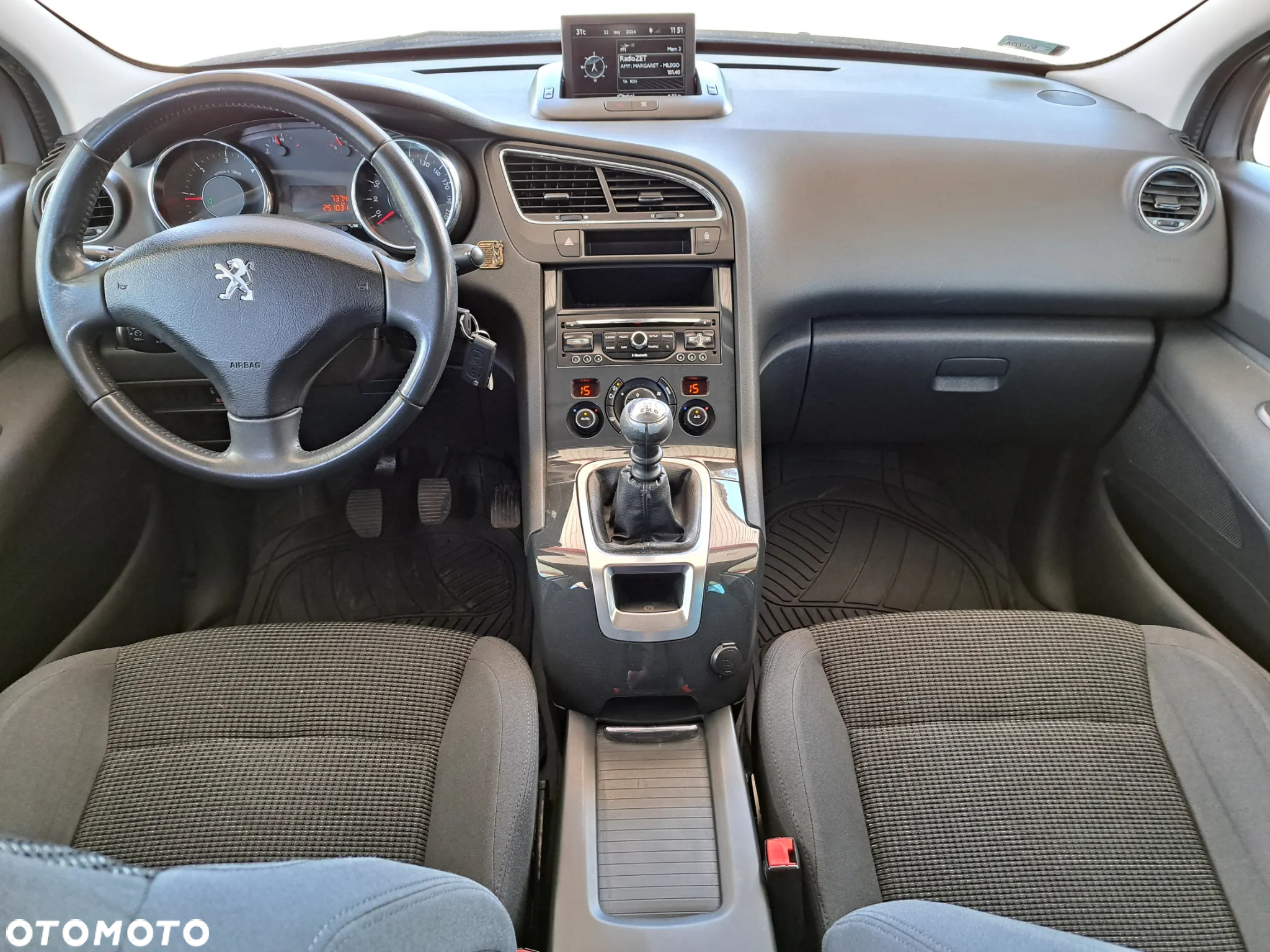 Peugeot 5008 - 21